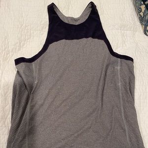 Lululemon split back tank